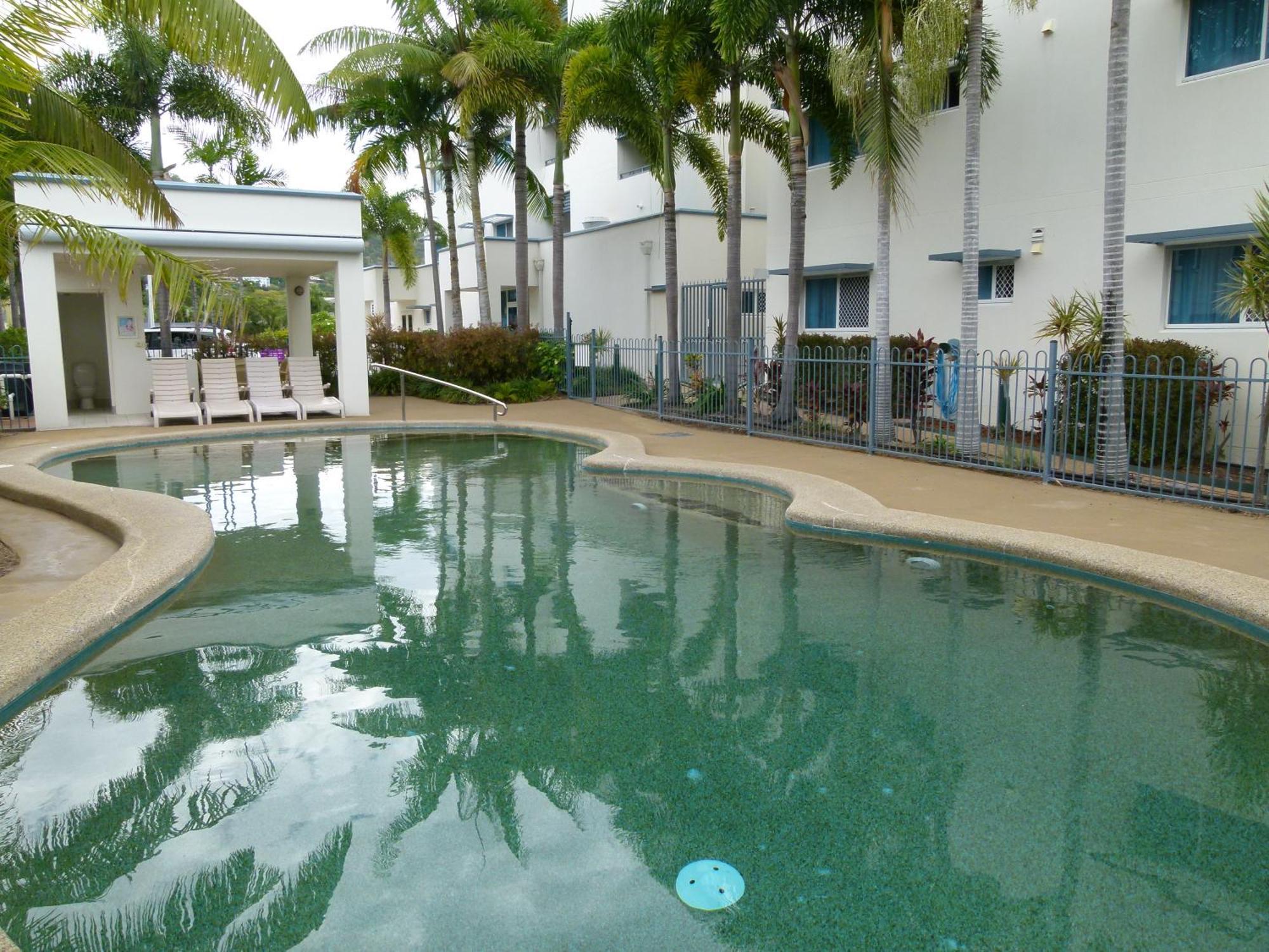 Madison Ocean Breeze Apartments タウンズビル エクステリア 写真