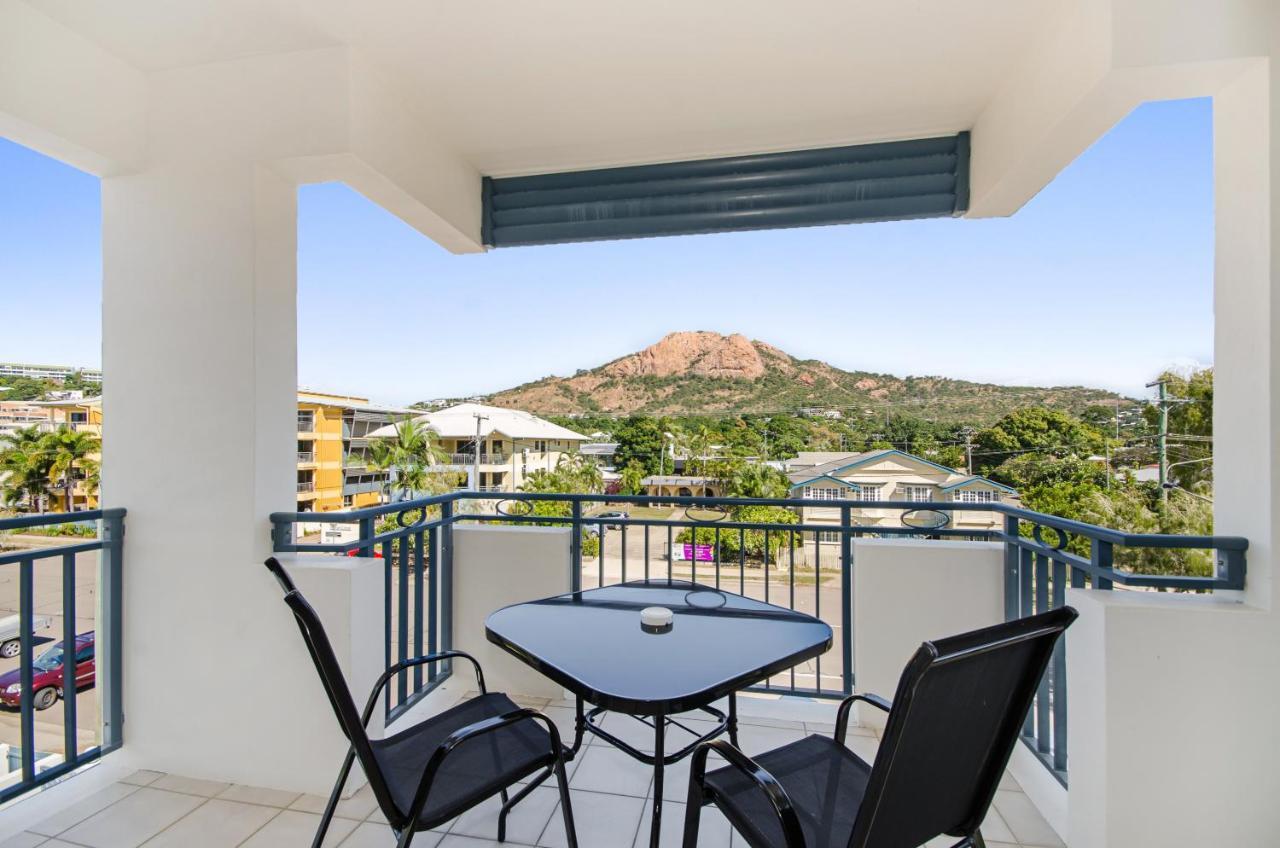 Madison Ocean Breeze Apartments タウンズビル エクステリア 写真