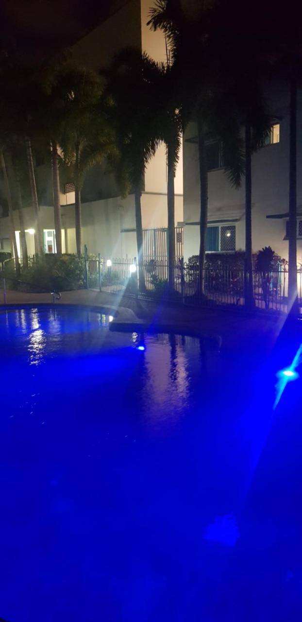 Madison Ocean Breeze Apartments タウンズビル エクステリア 写真
